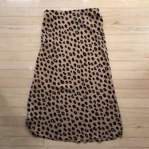 Leopard skirt